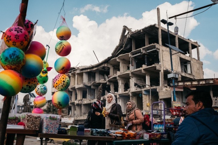 9 DAYS IN RAQQA - photo 3