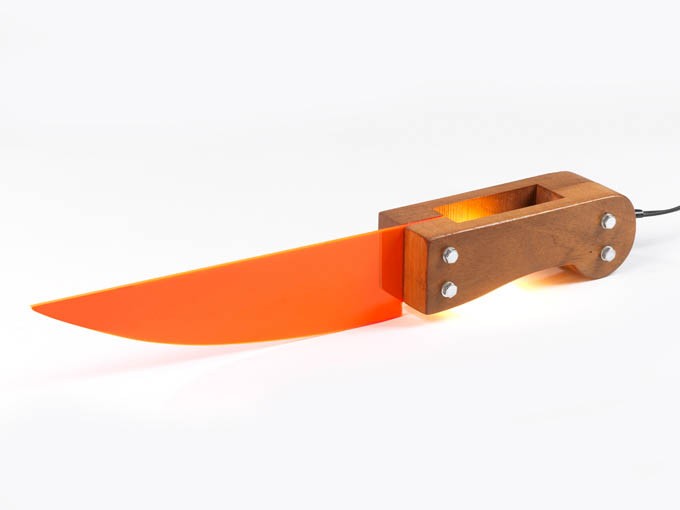 Lapo Binazzi (UFO) Coltello 1975 plastica legno e luce cm 7,3x50x6,5